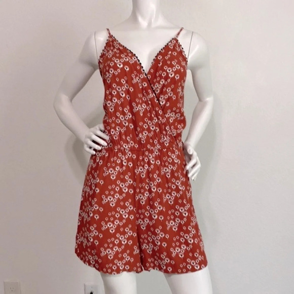 Loft Faux Wrap Black Fringe Detail Romper Size L - Picture 2 of 8